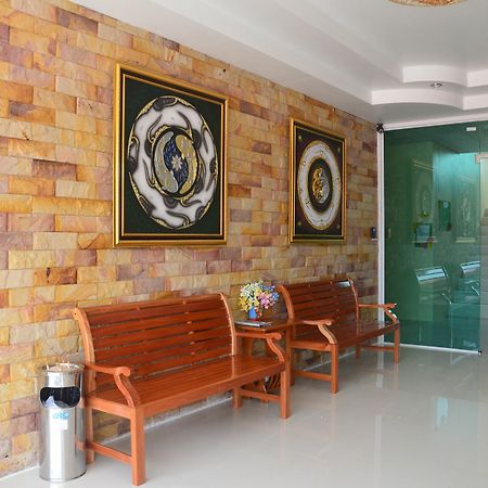 Volinta park apartment Rayong Bagian luar foto