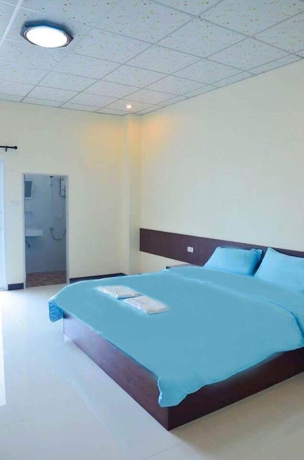 Volinta park apartment Rayong Bagian luar foto